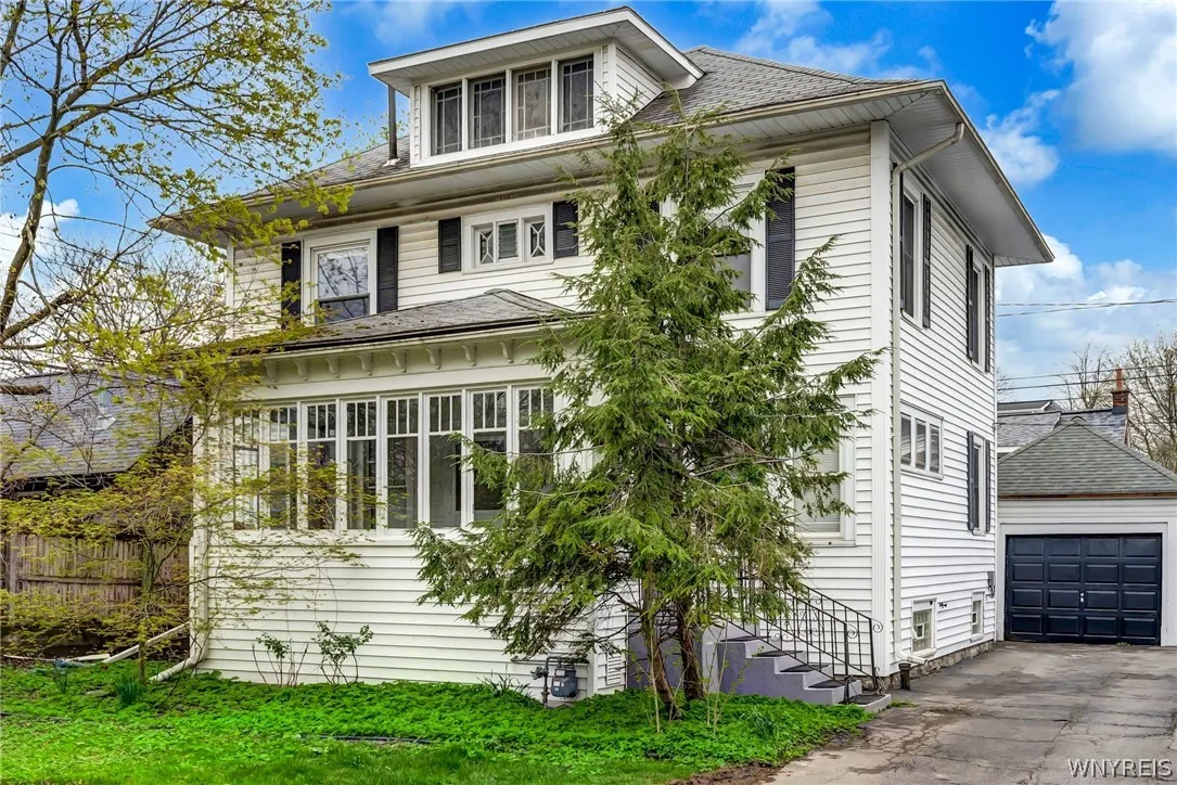 4 Sagamore, Buffalo, New York 14214, Buffalo, New York 14214, 3 Bedrooms Bedrooms, 7 Rooms Rooms,1 BathroomBathrooms,Residential,Closed,4 Sagamore, Buffalo, New York 14214,0,B1532787