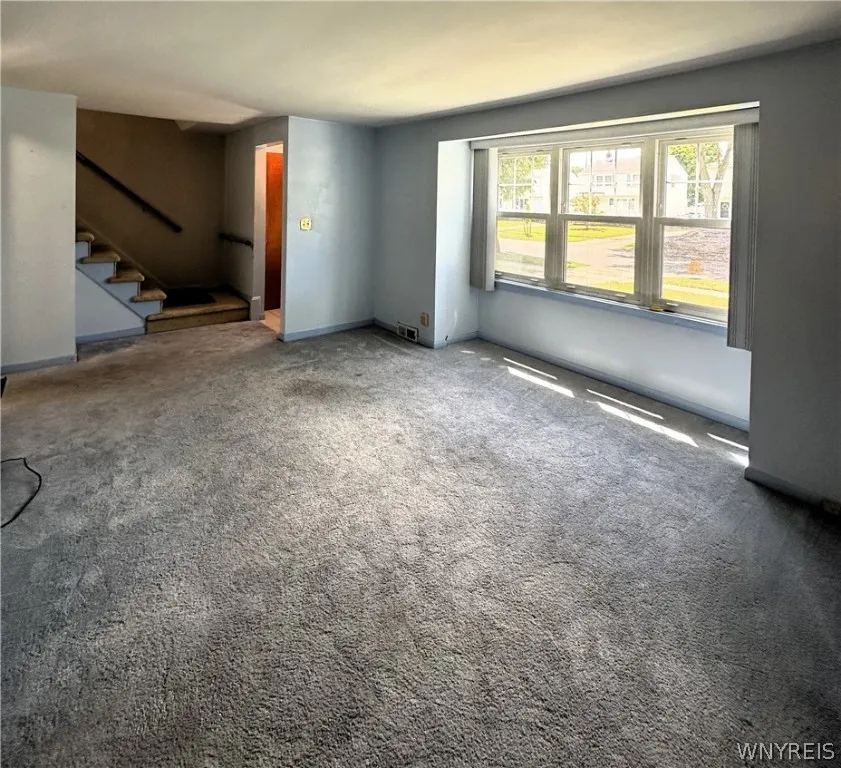 130 Fancher Avenue, Tonawanda-town, New York 14223, Tonawanda, New York 14223, 3 Bedrooms Bedrooms, 7 Rooms Rooms,1 BathroomBathrooms,Residential,Closed,130 Fancher Avenue, Tonawanda-town, New York 14223,0,B1531206