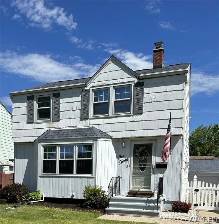 130 Fancher Avenue, Tonawanda-town, New York 14223, Tonawanda, New York 14223, 3 Bedrooms Bedrooms, 7 Rooms Rooms,1 BathroomBathrooms,Residential,Closed,130 Fancher Avenue, Tonawanda-town, New York 14223,0,B1531206