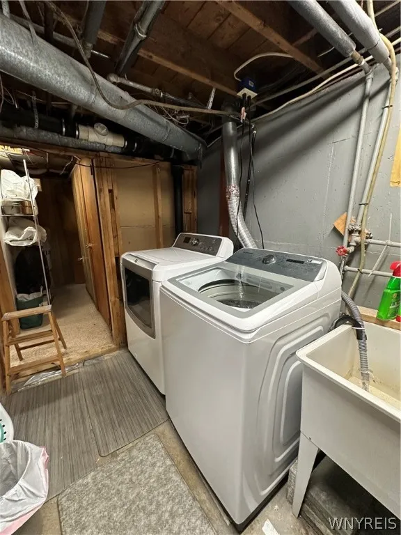 130 Fancher Avenue, Tonawanda-town, New York 14223, Tonawanda, New York 14223, 3 Bedrooms Bedrooms, 7 Rooms Rooms,1 BathroomBathrooms,Residential,Closed,130 Fancher Avenue, Tonawanda-town, New York 14223,0,B1531206