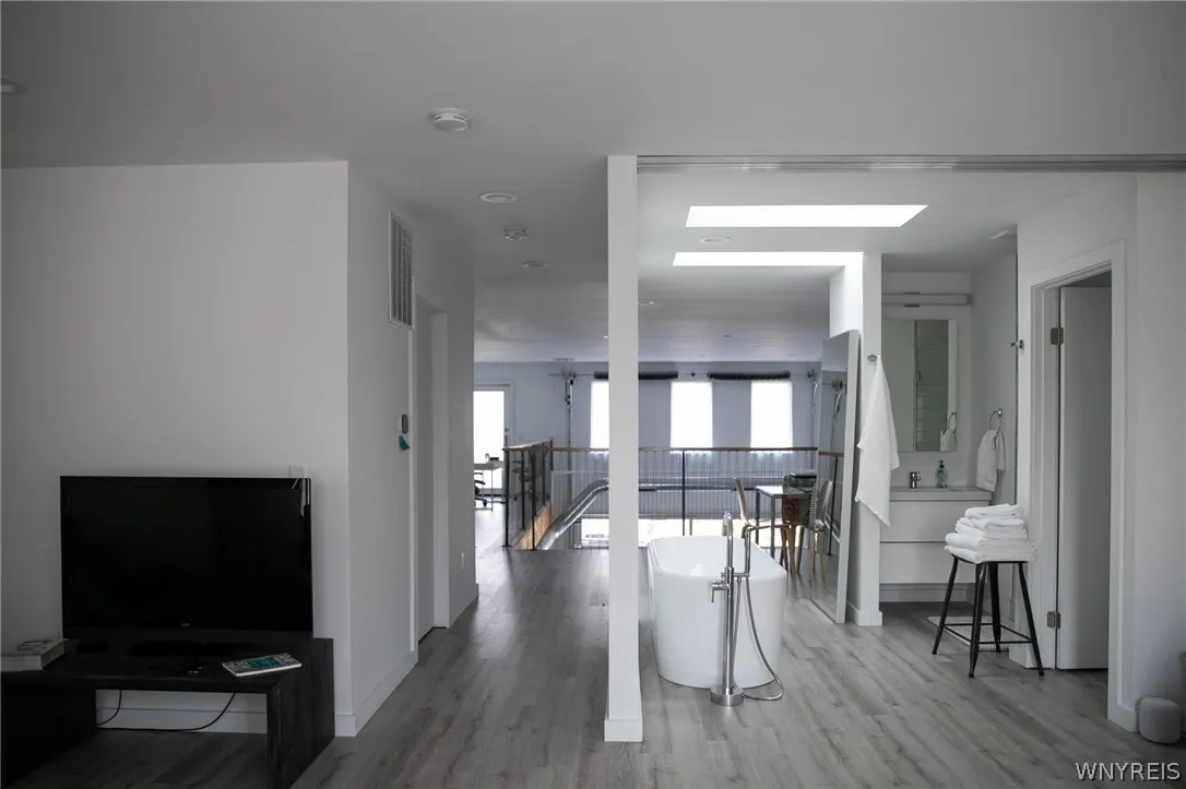 381 Rhode Island Street, Buffalo, New York 14213, Buffalo, New York 14213, 2 Bedrooms Bedrooms, 6 Rooms Rooms,2 BathroomsBathrooms,Residential,Closed,381 Rhode Island Street, Buffalo, New York 14213,0,B1534088