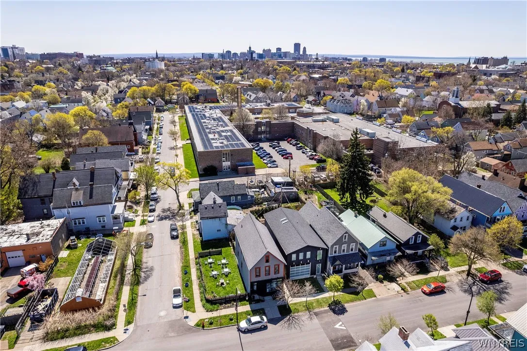 381 Rhode Island Street, Buffalo, New York 14213, Buffalo, New York 14213, 2 Bedrooms Bedrooms, 6 Rooms Rooms,2 BathroomsBathrooms,Residential,Closed,381 Rhode Island Street, Buffalo, New York 14213,0,B1534088
