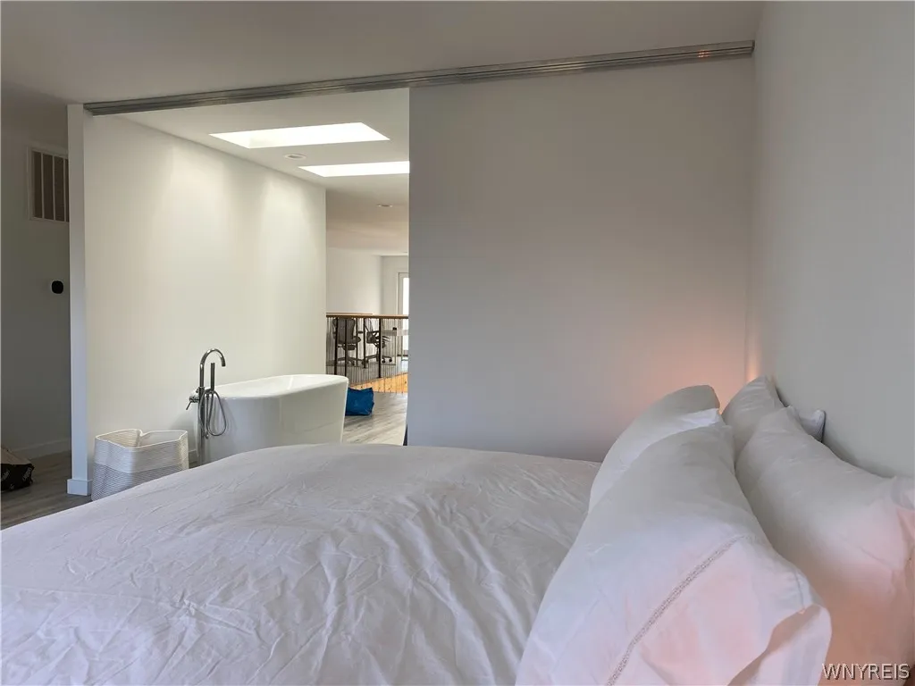 381 Rhode Island Street, Buffalo, New York 14213, Buffalo, New York 14213, 2 Bedrooms Bedrooms, 6 Rooms Rooms,2 BathroomsBathrooms,Residential,Closed,381 Rhode Island Street, Buffalo, New York 14213,0,B1534088