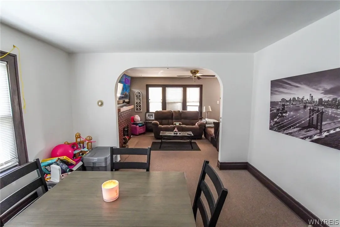 65 Sandrock Road, Buffalo, New York 14207, Buffalo, New York 14207, 6 Bedrooms Bedrooms, ,2 BathroomsBathrooms,Residential,Closed,65 Sandrock Road, Buffalo, New York 14207,0,B1534469