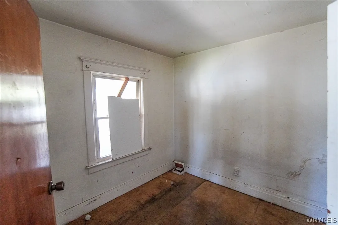 108 Eckhert Street, Buffalo, New York 14207, Buffalo, New York 14207, 4 Bedrooms Bedrooms, ,2 BathroomsBathrooms,Residential,Closed,108 Eckhert Street, Buffalo, New York 14207,0,B1534470
