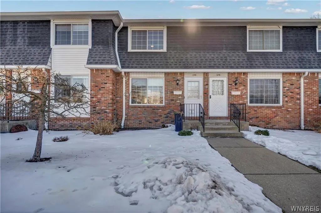 150 South Union Road 128, Amherst, New York 14221, Amherst, New York 14221, 2 Bedrooms Bedrooms, 5 Rooms Rooms,1 BathroomBathrooms,Residential,Closed,150 South Union Road 128, Amherst, New York 14221,0,B1535173