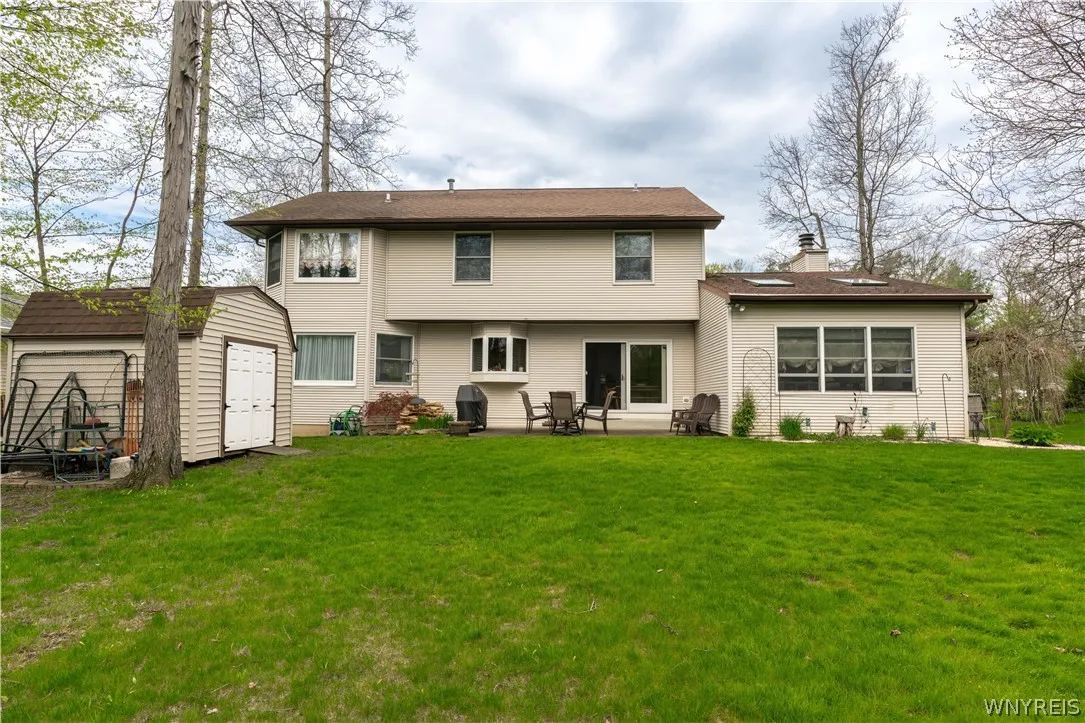 86 Old Orchard Lane, Orchard Park, New York 14127, Orchard Park, New York 14127, 4 Bedrooms Bedrooms, 9 Rooms Rooms,2 BathroomsBathrooms,Residential,Closed,86 Old Orchard Lane, Orchard Park, New York 14127,0,B1535766