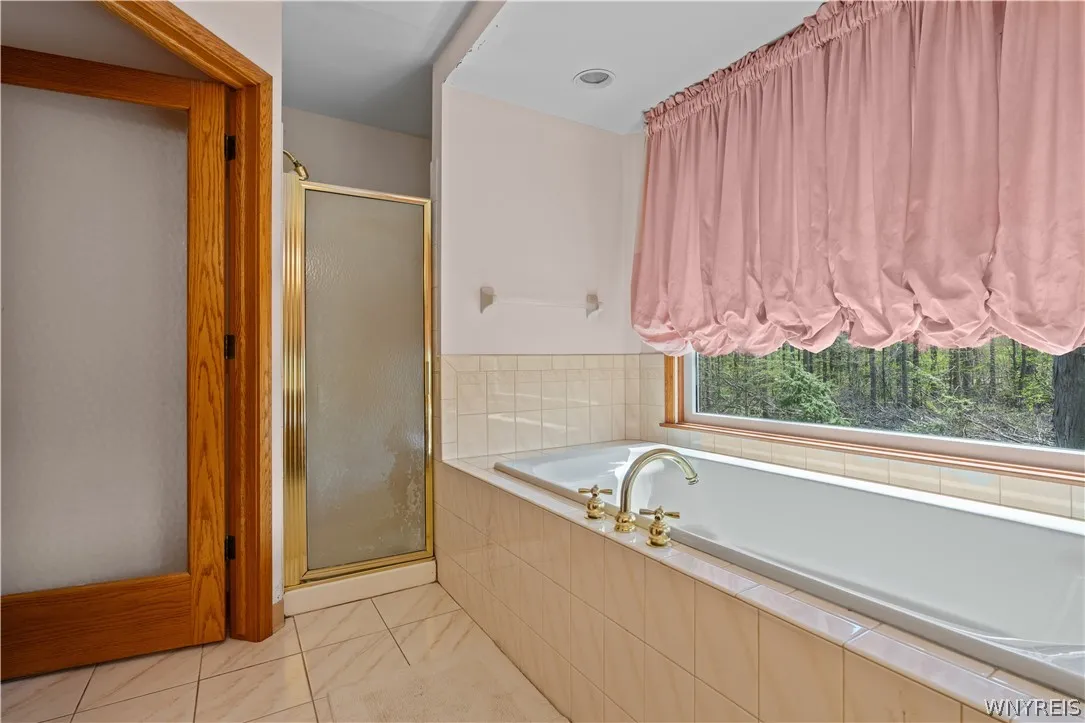 86 Old Orchard Lane, Orchard Park, New York 14127, Orchard Park, New York 14127, 4 Bedrooms Bedrooms, 9 Rooms Rooms,2 BathroomsBathrooms,Residential,Closed,86 Old Orchard Lane, Orchard Park, New York 14127,0,B1535766