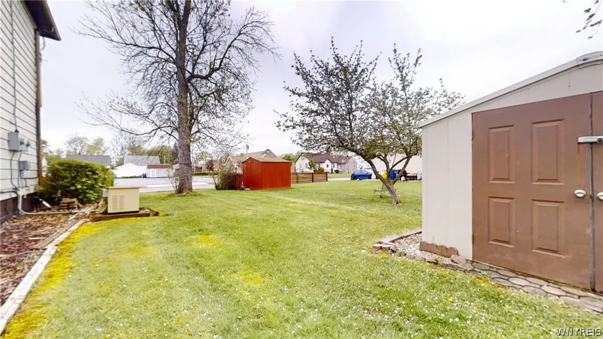 453 Callodine Avenue, Amherst, New York 14226, Amherst, New York 14226, 6 Bedrooms Bedrooms, ,2 BathroomsBathrooms,Residential,Closed,453 Callodine Avenue, Amherst, New York 14226,0,B1536260