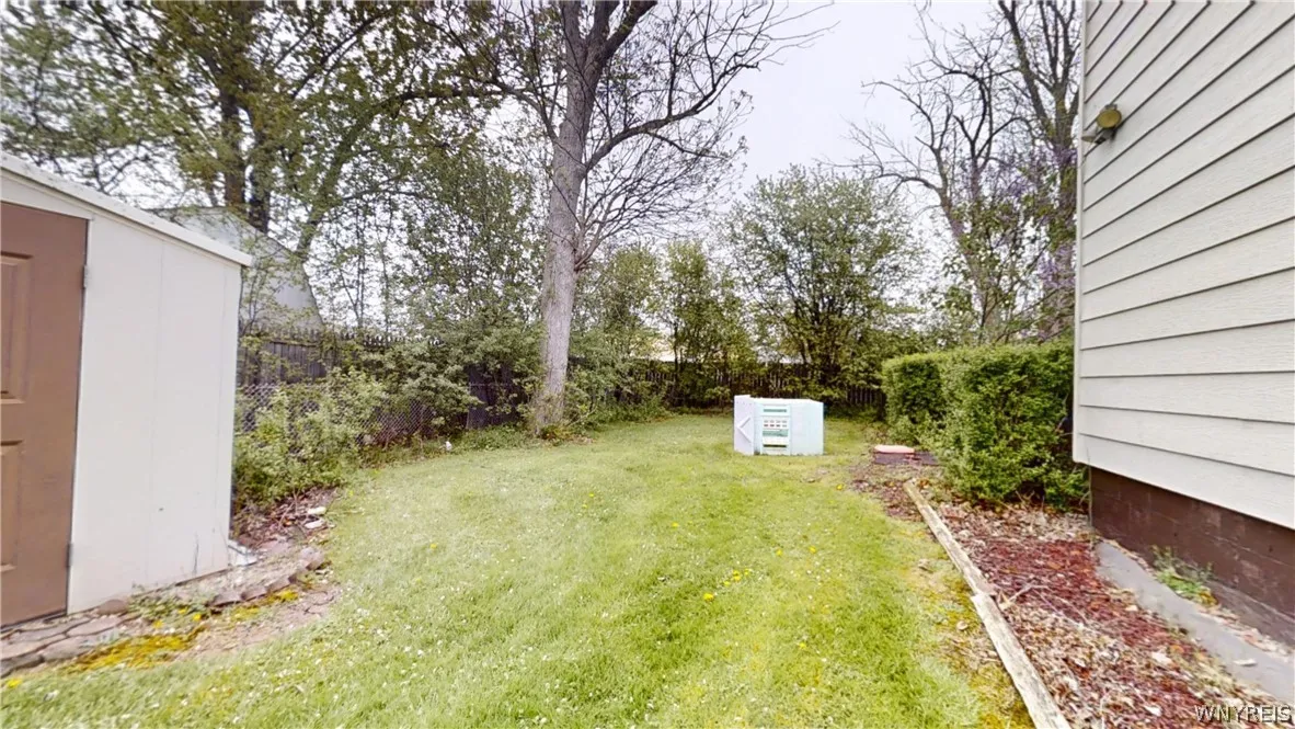 453 Callodine Avenue, Amherst, New York 14226, Amherst, New York 14226, 6 Bedrooms Bedrooms, ,2 BathroomsBathrooms,Residential,Closed,453 Callodine Avenue, Amherst, New York 14226,0,B1536260