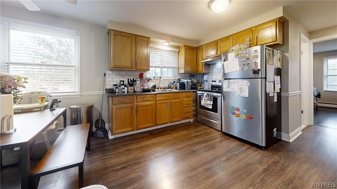 453 Callodine Avenue, Amherst, New York 14226, Amherst, New York 14226, 6 Bedrooms Bedrooms, ,2 BathroomsBathrooms,Residential,Closed,453 Callodine Avenue, Amherst, New York 14226,0,B1536260