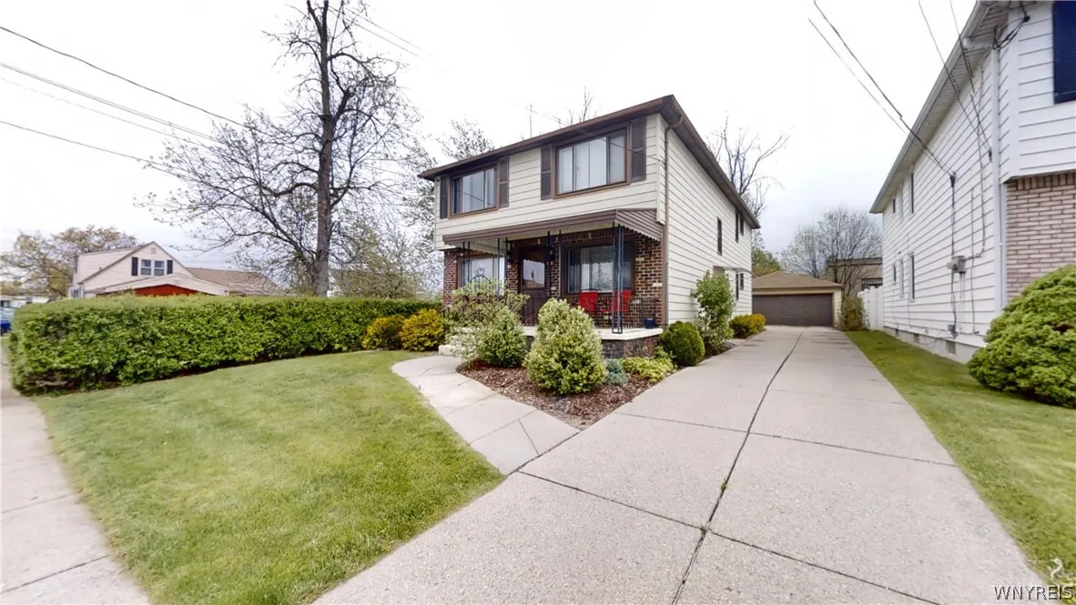 453 Callodine Avenue, Amherst, New York 14226, Amherst, New York 14226, 6 Bedrooms Bedrooms, ,2 BathroomsBathrooms,Residential,Closed,453 Callodine Avenue, Amherst, New York 14226,0,B1536260
