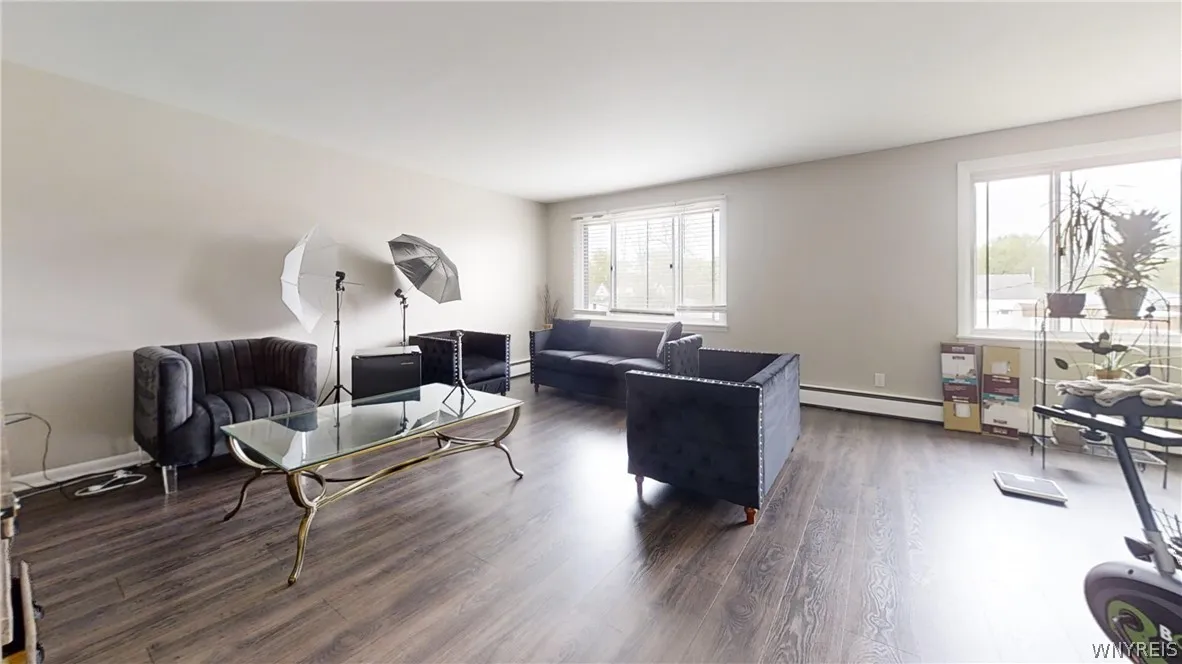 453 Callodine Avenue, Amherst, New York 14226, Amherst, New York 14226, 6 Bedrooms Bedrooms, ,2 BathroomsBathrooms,Residential,Closed,453 Callodine Avenue, Amherst, New York 14226,0,B1536260