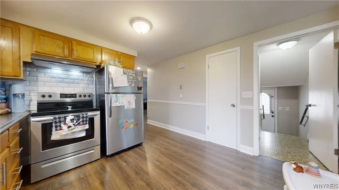 453 Callodine Avenue, Amherst, New York 14226, Amherst, New York 14226, 6 Bedrooms Bedrooms, ,2 BathroomsBathrooms,Residential,Closed,453 Callodine Avenue, Amherst, New York 14226,0,B1536260