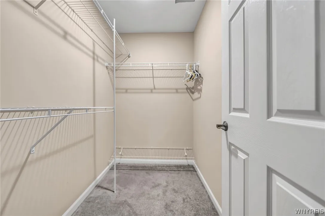 1201 Carriage Lane, West Seneca, New York 14224, West Seneca, New York 14224, 2 Bedrooms Bedrooms, 5 Rooms Rooms,1 BathroomBathrooms,Residential,Closed,1201 Carriage Lane, West Seneca, New York 14224,0,B1536350