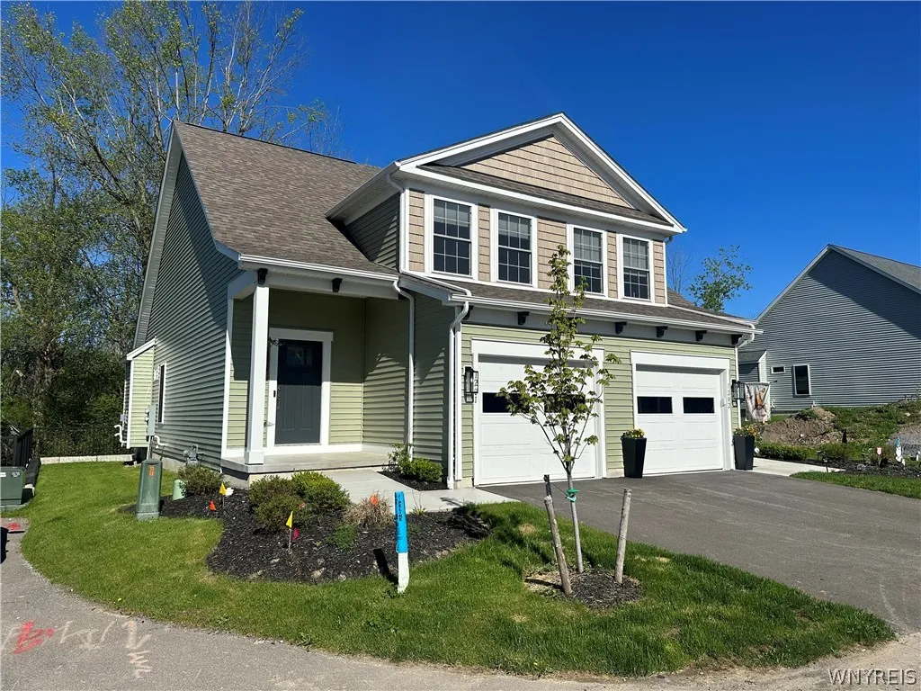 1201 Carriage Lane, West Seneca, New York 14224, West Seneca, New York 14224, 2 Bedrooms Bedrooms, 5 Rooms Rooms,1 BathroomBathrooms,Residential,Closed,1201 Carriage Lane, West Seneca, New York 14224,0,B1536350