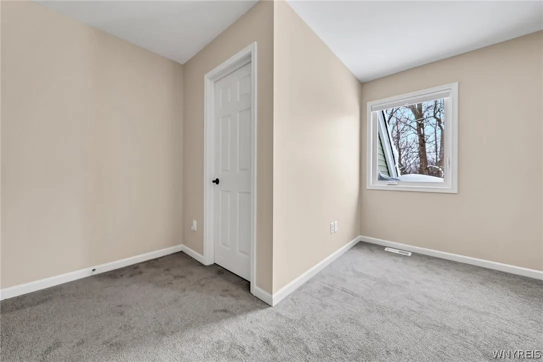 1201 Carriage Lane, West Seneca, New York 14224, West Seneca, New York 14224, 2 Bedrooms Bedrooms, 5 Rooms Rooms,1 BathroomBathrooms,Residential,Closed,1201 Carriage Lane, West Seneca, New York 14224,0,B1536350
