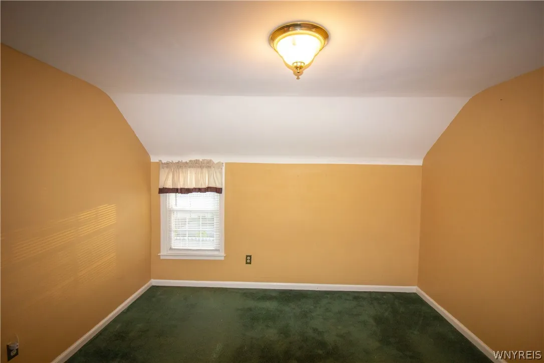 148 Kettering Drive, Tonawanda-town, New York 1422, Tonawanda, New York 14223, 3 Bedrooms Bedrooms, 6 Rooms Rooms,1 BathroomBathrooms,Residential,Closed,148 Kettering Drive, Tonawanda-town, New York 1422,0,B1537300