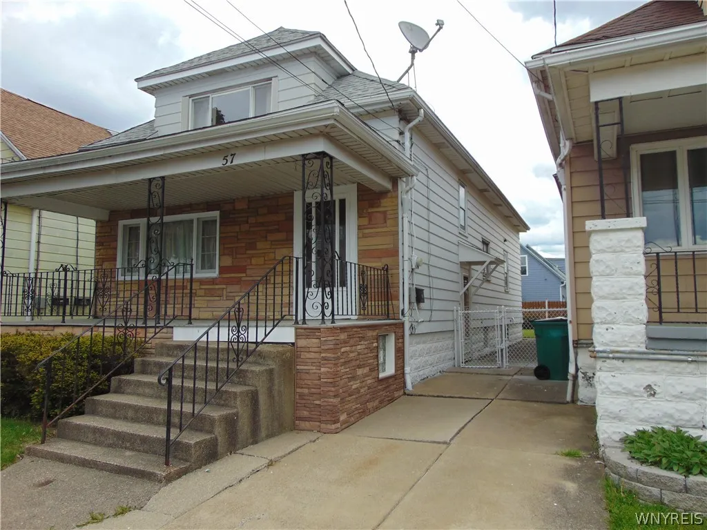 57 Spann Street, Buffalo, New York 14206, Buffalo, New York 14206, 3 Bedrooms Bedrooms, 7 Rooms Rooms,1 BathroomBathrooms,Residential,Closed,57 Spann Street, Buffalo, New York 14206,0,B1538435