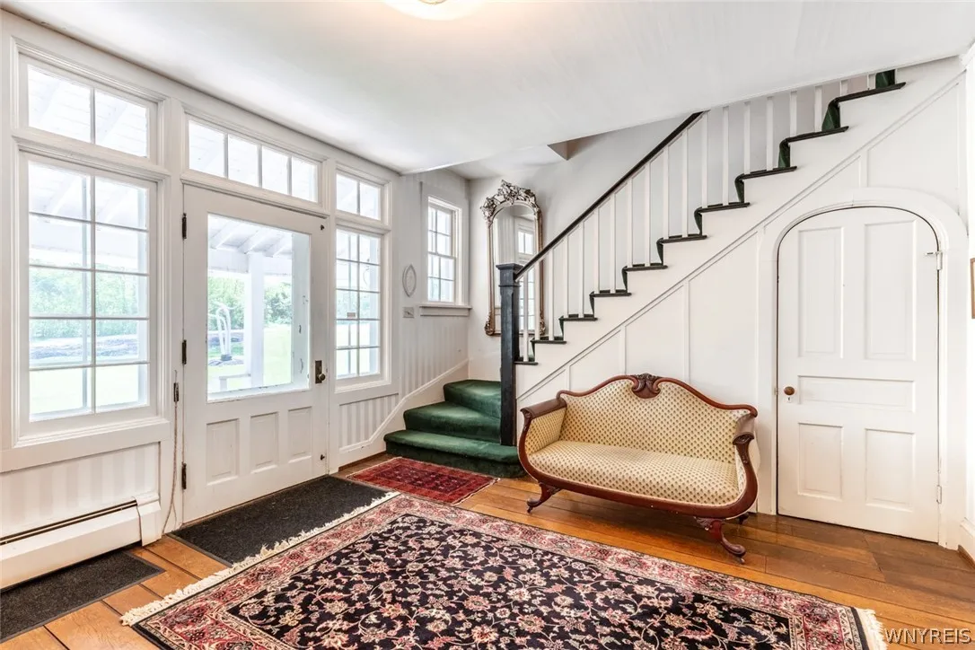 5401 Old Lake Shore Road, Hamburg, New York 14085, Hamburg, New York 14085, 5 Bedrooms Bedrooms, 12 Rooms Rooms,3 BathroomsBathrooms,Residential,Closed,5401 Old Lake Shore Road, Hamburg, New York 14085,0,B1538350