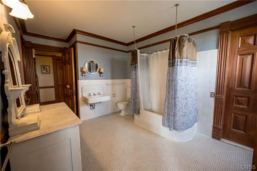 54 & 55 Douglas Street, Little Falls-city, New, Little Falls-city, New York 13365, 9 Bedrooms Bedrooms, 26 Rooms Rooms,5 BathroomsBathrooms,Residential,For Sale,54 & 55 Douglas Street, Little Falls-city, New,S1539072