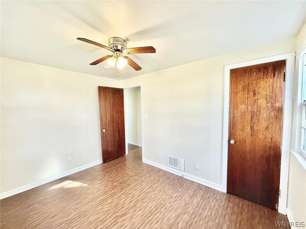 265 Harrison Avenue, Tonawanda-town, New York 1422, Tonawanda, New York 14223, 4 Bedrooms Bedrooms, 9 Rooms Rooms,2 BathroomsBathrooms,Residential,Closed,265 Harrison Avenue, Tonawanda-town, New York 1422,0,B1538906