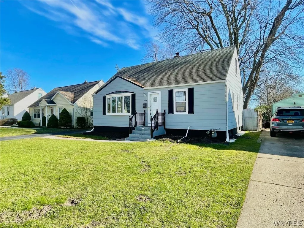 265 Harrison Avenue, Tonawanda-town, New York 1422, Tonawanda, New York 14223, 4 Bedrooms Bedrooms, 9 Rooms Rooms,2 BathroomsBathrooms,Residential,Closed,265 Harrison Avenue, Tonawanda-town, New York 1422,0,B1538906