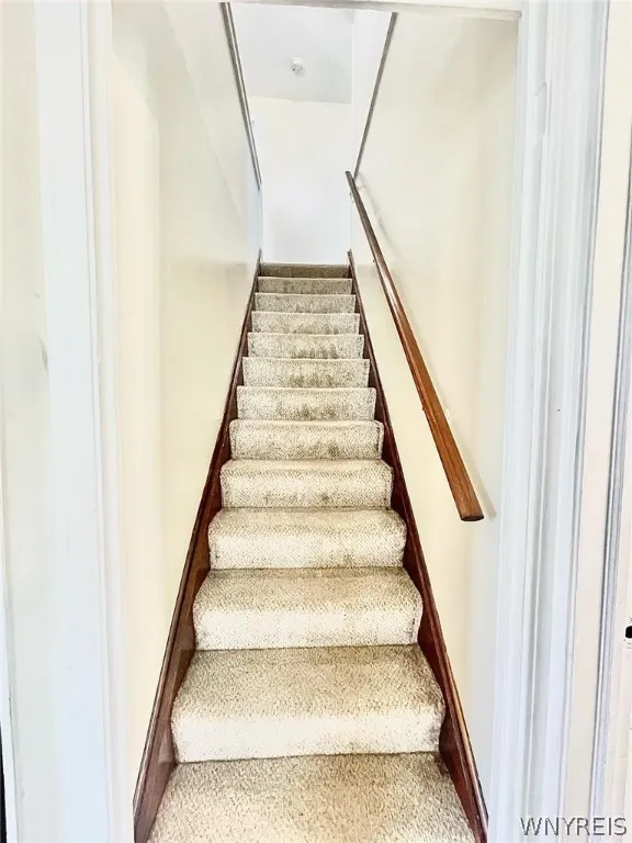 265 Harrison Avenue, Tonawanda-town, New York 1422, Tonawanda, New York 14223, 4 Bedrooms Bedrooms, 9 Rooms Rooms,2 BathroomsBathrooms,Residential,Closed,265 Harrison Avenue, Tonawanda-town, New York 1422,0,B1538906