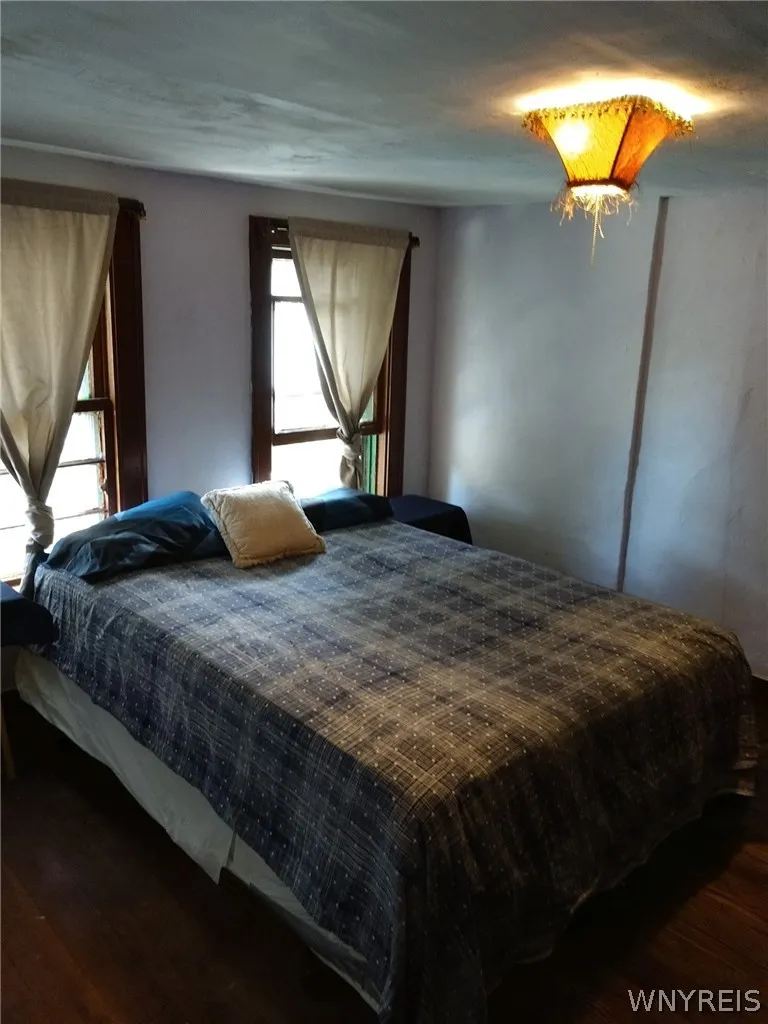 1510 Ashland Avenue, Niagara Falls, New York 14301, Niagara Falls, New York 14301, 6 Bedroom Bedrooms, ,3 BathroomBathrooms,Residential,For Sale,1510 Ashland Avenue, Niagara Falls, New York 14301,0,B1538985