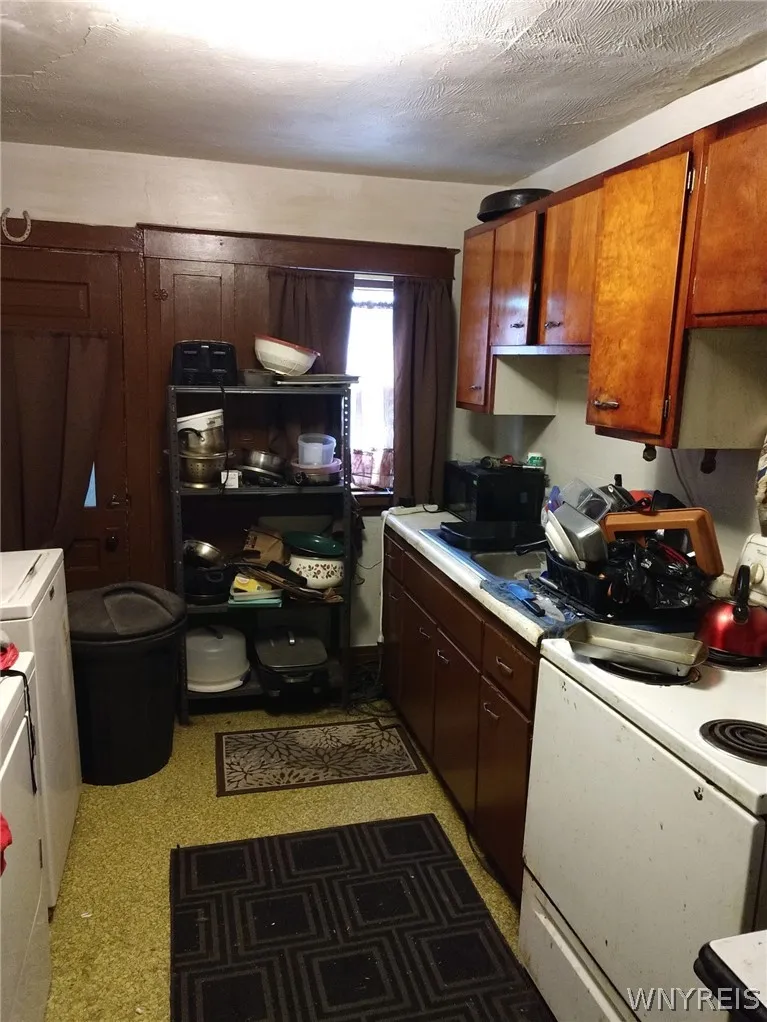 3 br unit