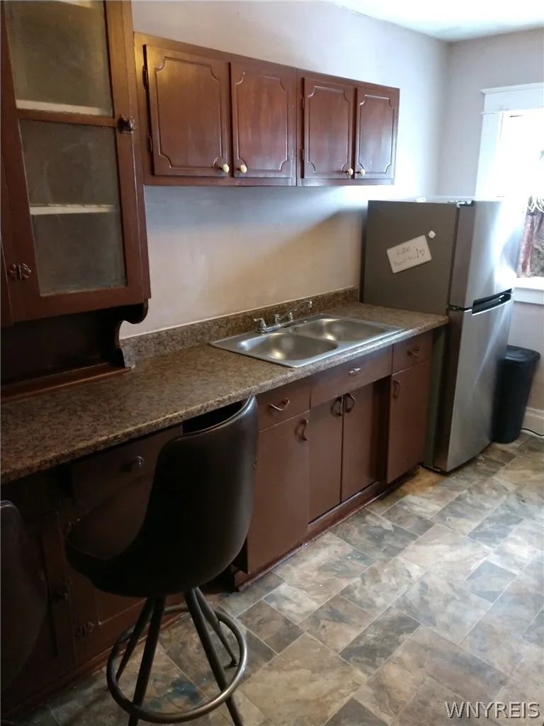 2 br unit