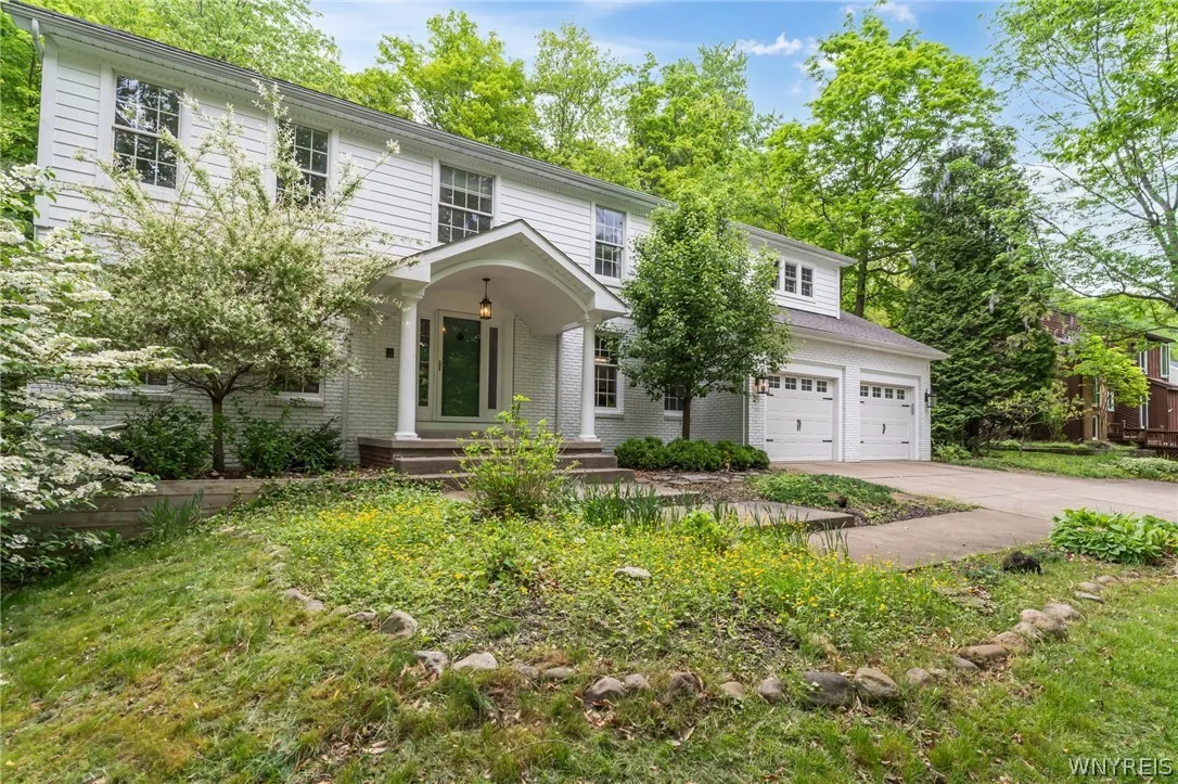105 Knob Hill Road, Orchard Park, New York 14127, Orchard Park, New York 14127, 5 Bedrooms Bedrooms, 14 Rooms Rooms,4 BathroomsBathrooms,Residential,Closed,105 Knob Hill Road, Orchard Park, New York 14127,0,B1539730