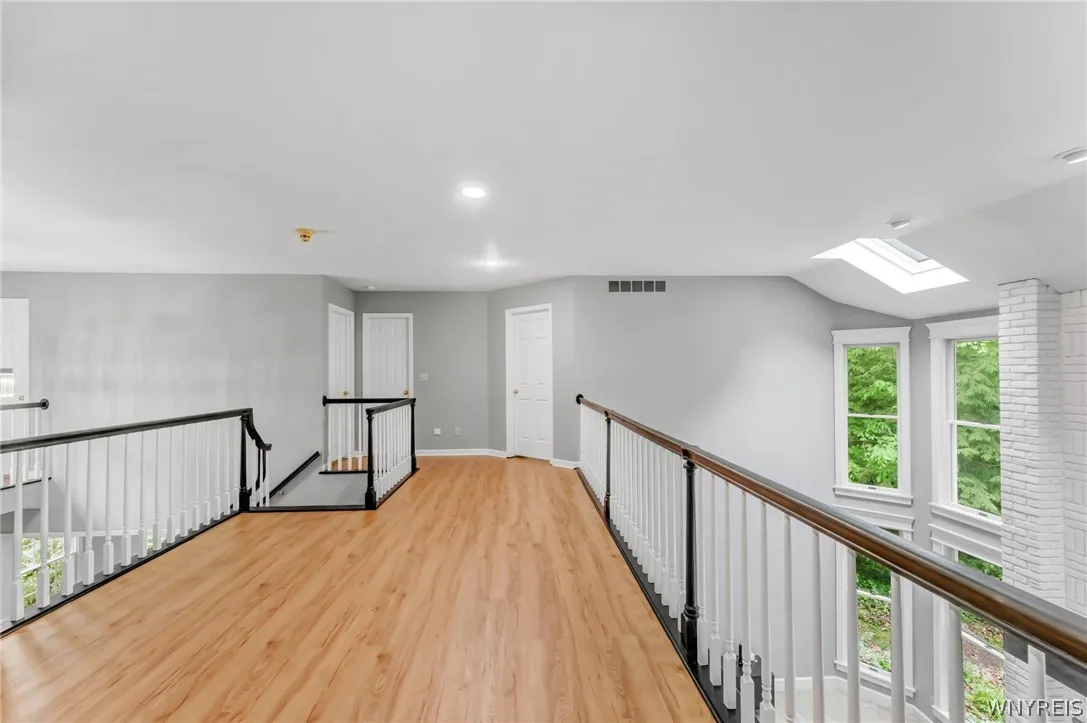 105 Knob Hill Road, Orchard Park, New York 14127, Orchard Park, New York 14127, 5 Bedrooms Bedrooms, 14 Rooms Rooms,4 BathroomsBathrooms,Residential,Closed,105 Knob Hill Road, Orchard Park, New York 14127,0,B1539730