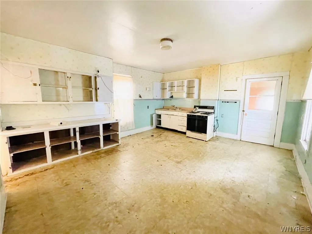 2311 Niagara Street, Buffalo, New York 14207, Buffalo, New York 14207, 3 Bedrooms Bedrooms, 7 Rooms Rooms,1 BathroomBathrooms,Residential,Closed,2311 Niagara Street, Buffalo, New York 14207,0,B1539784