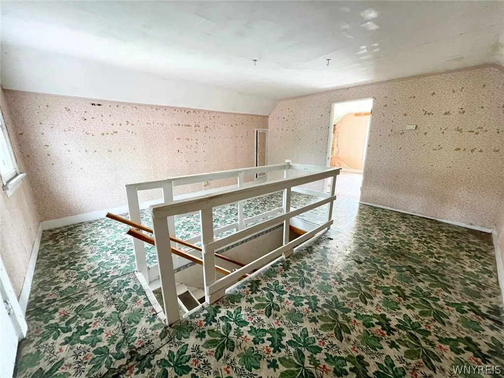 2311 Niagara Street, Buffalo, New York 14207, Buffalo, New York 14207, 3 Bedrooms Bedrooms, 7 Rooms Rooms,1 BathroomBathrooms,Residential,Closed,2311 Niagara Street, Buffalo, New York 14207,0,B1539784