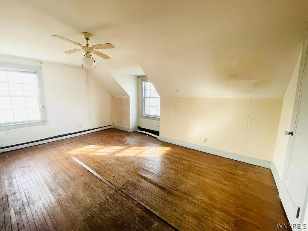 4695 Lake Shore Road, Hamburg, New York 14075, Hamburg, New York 14075, 5 Bedrooms Bedrooms, 9 Rooms Rooms,1 BathroomBathrooms,Residential,Closed,4695 Lake Shore Road, Hamburg, New York 14075,0,B1539769