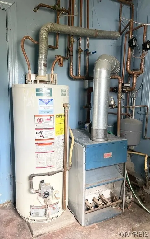 4695 Lake Shore Road, Hamburg, New York 14075, Hamburg, New York 14075, 5 Bedrooms Bedrooms, 9 Rooms Rooms,1 BathroomBathrooms,Residential,Closed,4695 Lake Shore Road, Hamburg, New York 14075,0,B1539769