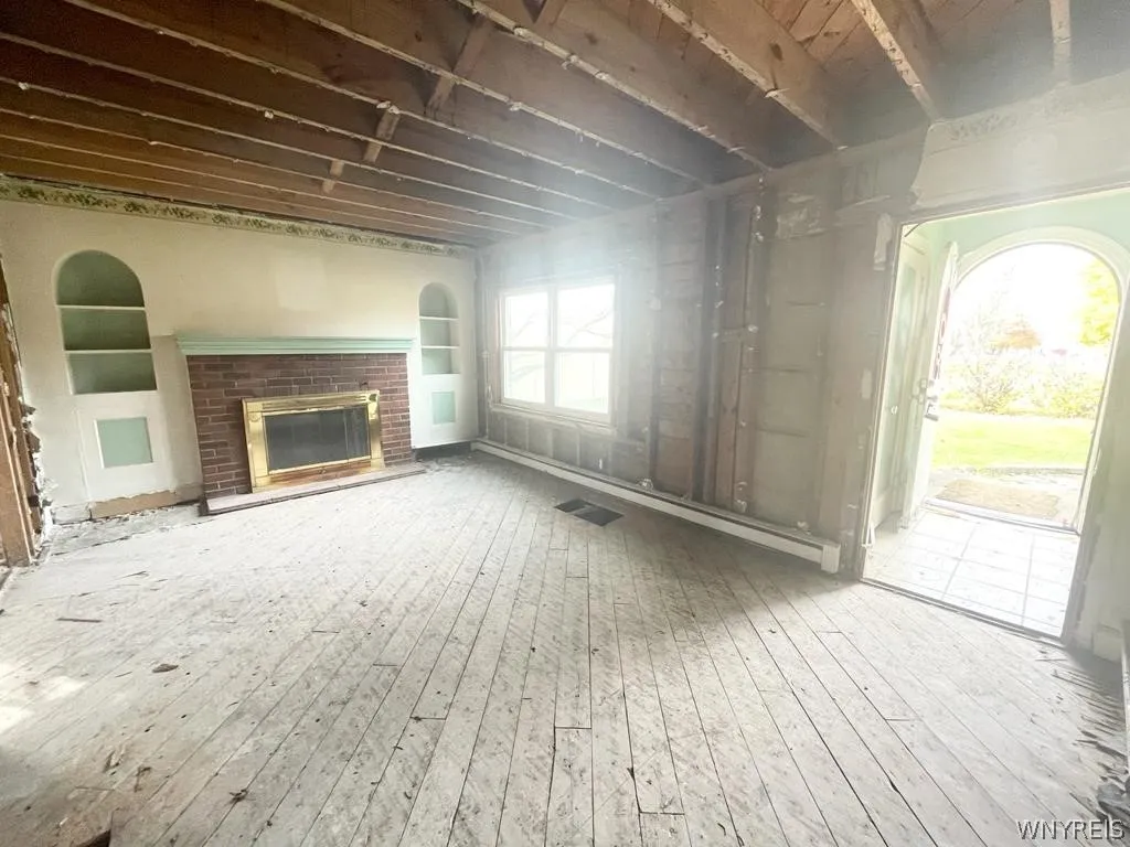 4695 Lake Shore Road, Hamburg, New York 14075, Hamburg, New York 14075, 5 Bedrooms Bedrooms, 9 Rooms Rooms,1 BathroomBathrooms,Residential,Closed,4695 Lake Shore Road, Hamburg, New York 14075,0,B1539769