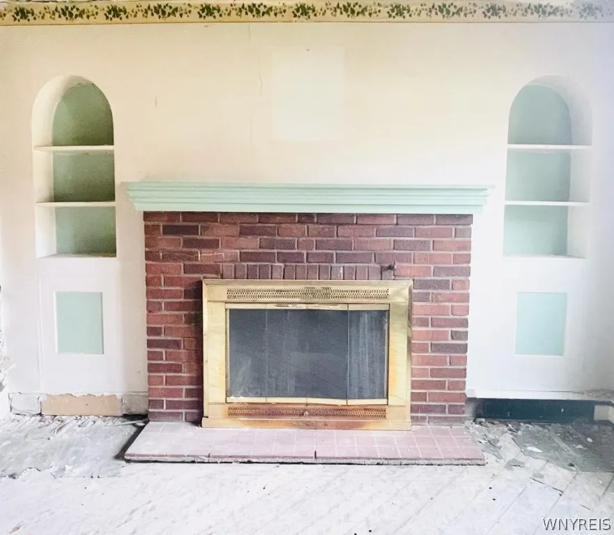 4695 Lake Shore Road, Hamburg, New York 14075, Hamburg, New York 14075, 5 Bedrooms Bedrooms, 9 Rooms Rooms,1 BathroomBathrooms,Residential,Closed,4695 Lake Shore Road, Hamburg, New York 14075,0,B1539769