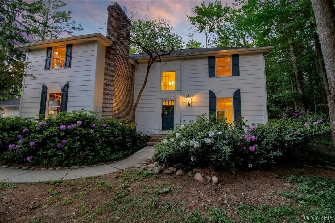 6 Concord Drive, Orchard Park, New York 14127, Orchard Park, New York 14127, 4 Bedrooms Bedrooms, 12 Rooms Rooms,2 BathroomsBathrooms,Residential,Closed,6 Concord Drive, Orchard Park, New York 14127,0,B1540401