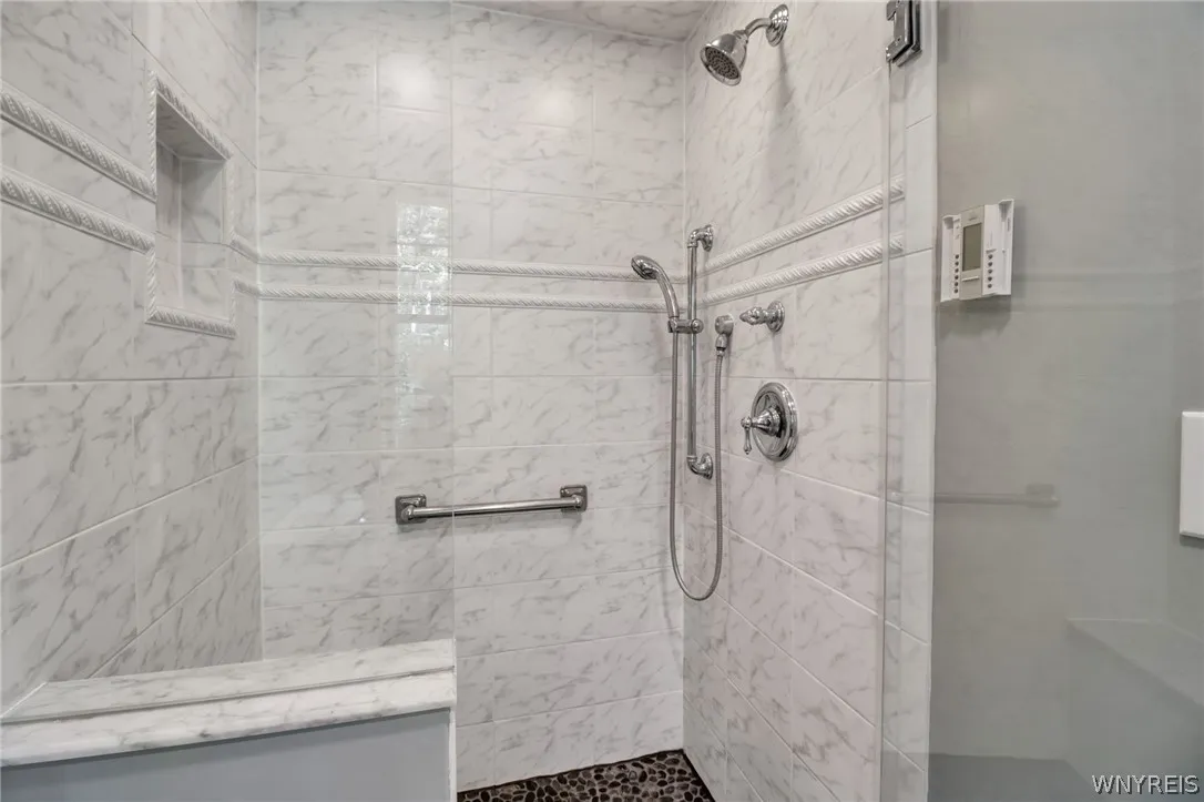 6 Concord Drive, Orchard Park, New York 14127, Orchard Park, New York 14127, 4 Bedrooms Bedrooms, 12 Rooms Rooms,2 BathroomsBathrooms,Residential,Closed,6 Concord Drive, Orchard Park, New York 14127,0,B1540401