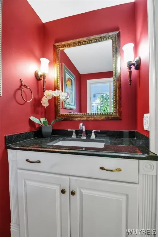 6 Concord Drive, Orchard Park, New York 14127, Orchard Park, New York 14127, 4 Bedrooms Bedrooms, 12 Rooms Rooms,2 BathroomsBathrooms,Residential,Closed,6 Concord Drive, Orchard Park, New York 14127,0,B1540401