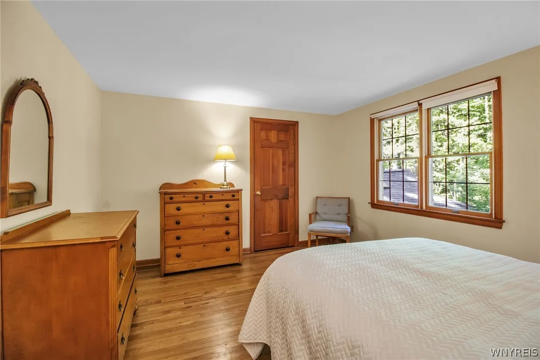 6 Concord Drive, Orchard Park, New York 14127, Orchard Park, New York 14127, 4 Bedrooms Bedrooms, 12 Rooms Rooms,2 BathroomsBathrooms,Residential,Closed,6 Concord Drive, Orchard Park, New York 14127,0,B1540401