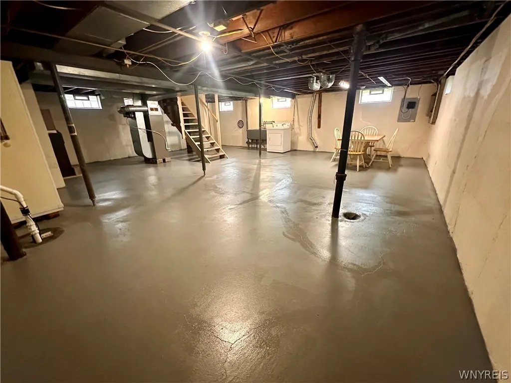 526 Capen Boulevard, Amherst, New York 14226, Amherst, New York 14226, 3 Bedrooms Bedrooms, 6 Rooms Rooms,1 BathroomBathrooms,Residential,Closed,526 Capen Boulevard, Amherst, New York 14226,0,B1541085