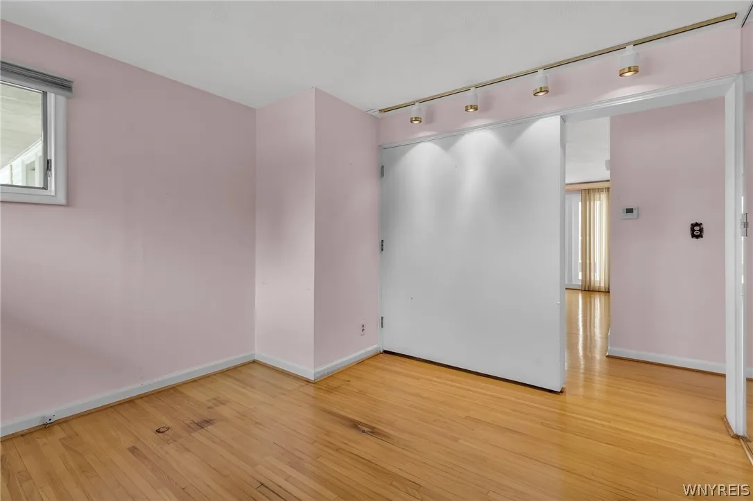 555 Lynbrook Avenue, Tonawanda-town, New York 1415, Tonawanda, New York 14150, 3 Bedrooms Bedrooms, 7 Rooms Rooms,2 BathroomsBathrooms,Residential,Closed,555 Lynbrook Avenue, Tonawanda-town, New York 1415,0,B1541612