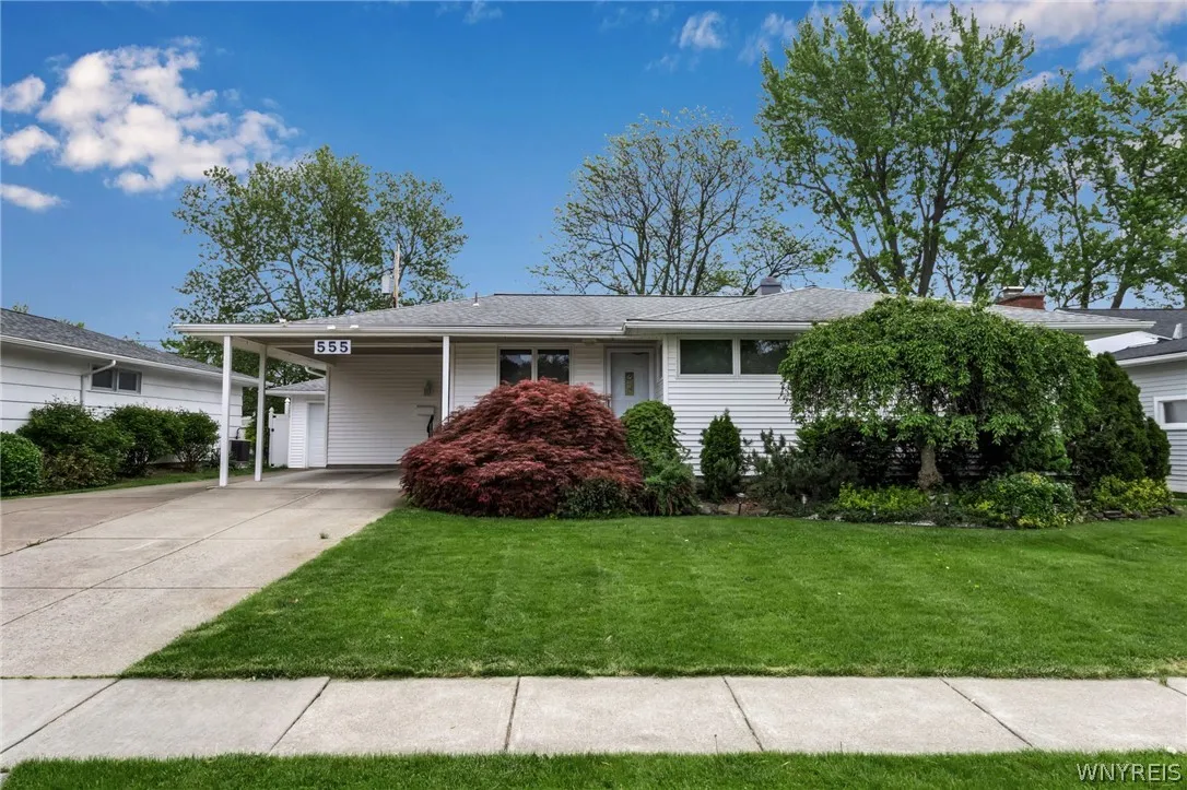 555 Lynbrook Avenue, Tonawanda-town, New York 1415, Tonawanda, New York 14150, 3 Bedrooms Bedrooms, 7 Rooms Rooms,2 BathroomsBathrooms,Residential,Closed,555 Lynbrook Avenue, Tonawanda-town, New York 1415,0,B1541612
