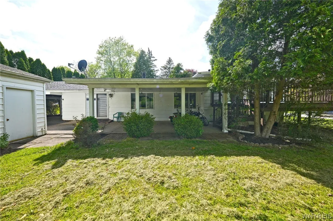 4985 Clearview Drive, Clarence, New York 14221, Clarence, New York 14221, 3 Bedrooms Bedrooms, 7 Rooms Rooms,1 BathroomBathrooms,Residential,Closed,4985 Clearview Drive, Clarence, New York 14221,0,B1541510