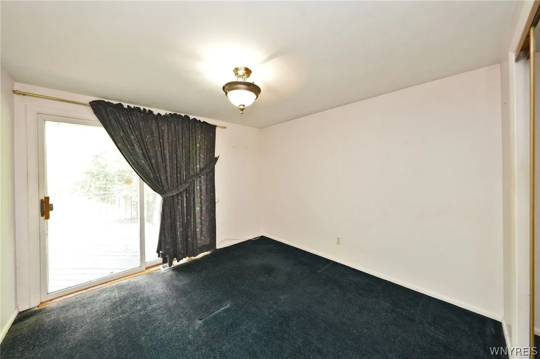 4985 Clearview Drive, Clarence, New York 14221, Clarence, New York 14221, 3 Bedrooms Bedrooms, 7 Rooms Rooms,1 BathroomBathrooms,Residential,Closed,4985 Clearview Drive, Clarence, New York 14221,0,B1541510