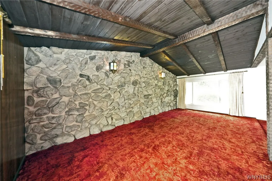4985 Clearview Drive, Clarence, New York 14221, Clarence, New York 14221, 3 Bedrooms Bedrooms, 7 Rooms Rooms,1 BathroomBathrooms,Residential,Closed,4985 Clearview Drive, Clarence, New York 14221,0,B1541510