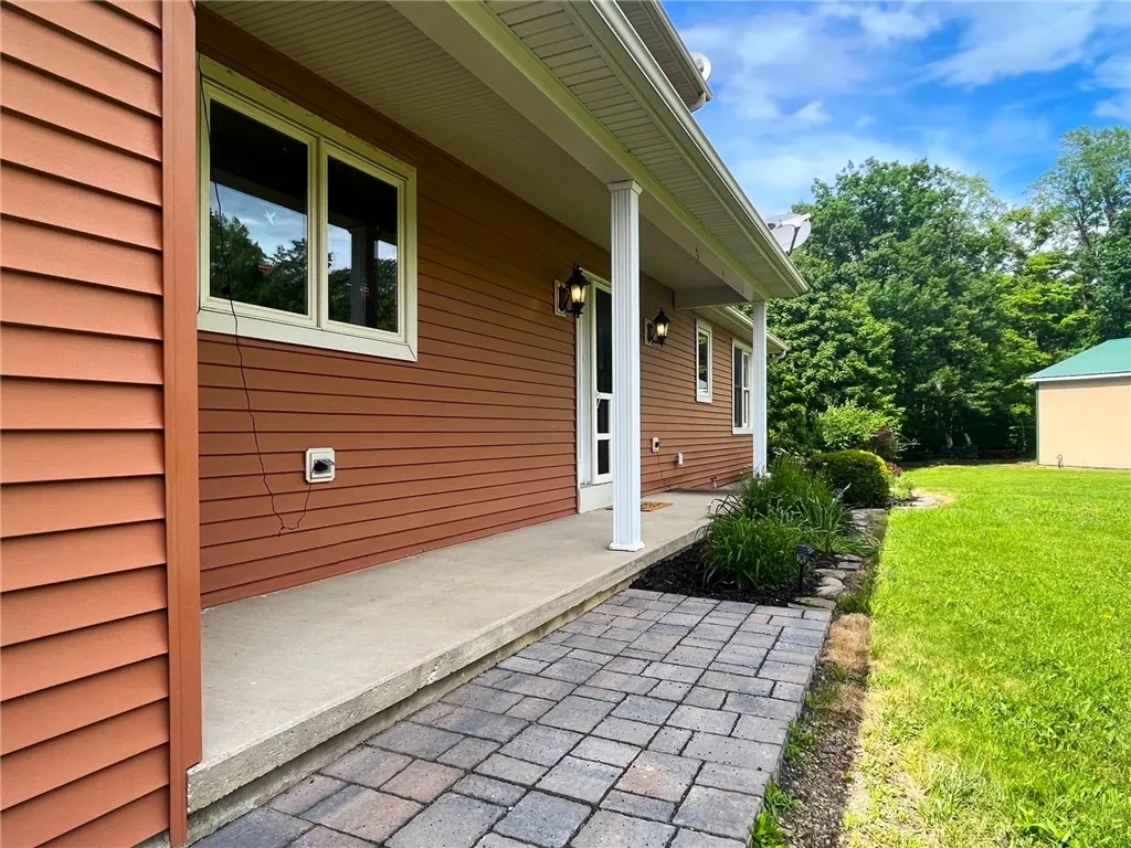 1234 Overhiser Road, Hanover, New York 14062, Hanover, New York 14062, 4 Bedrooms Bedrooms, 11 Rooms Rooms,2 BathroomsBathrooms,Residential,For Sale,1234 Overhiser Road, Hanover, New York 14062,0,R1542301